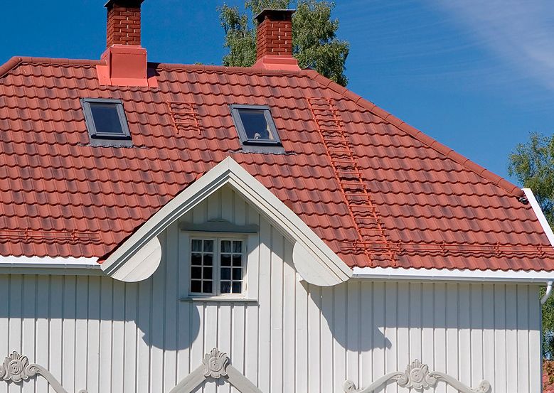 Крыша дома из черепицы Isola Powertekk Nordic